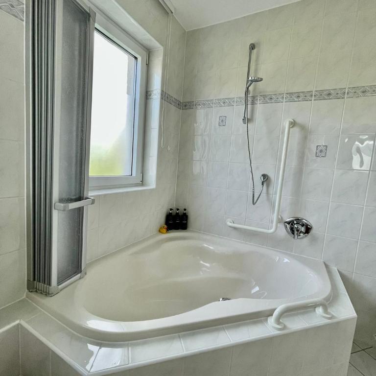 Villa Aigner - Apartment mit Bad - 40