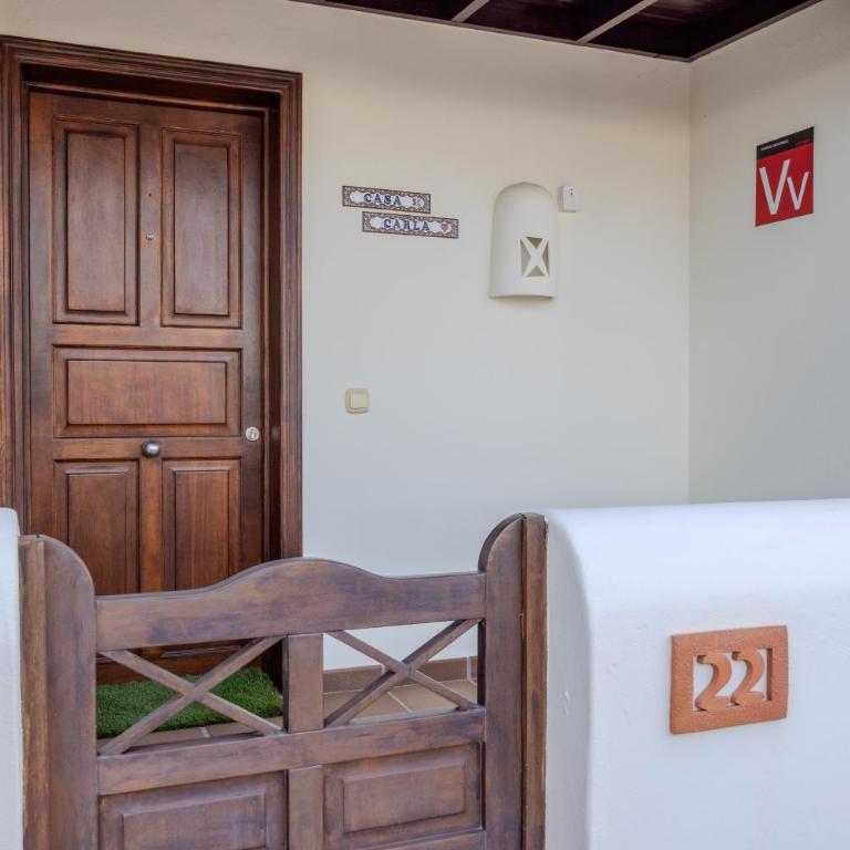 Casa Carla - Three-Bedroom Villa - 41