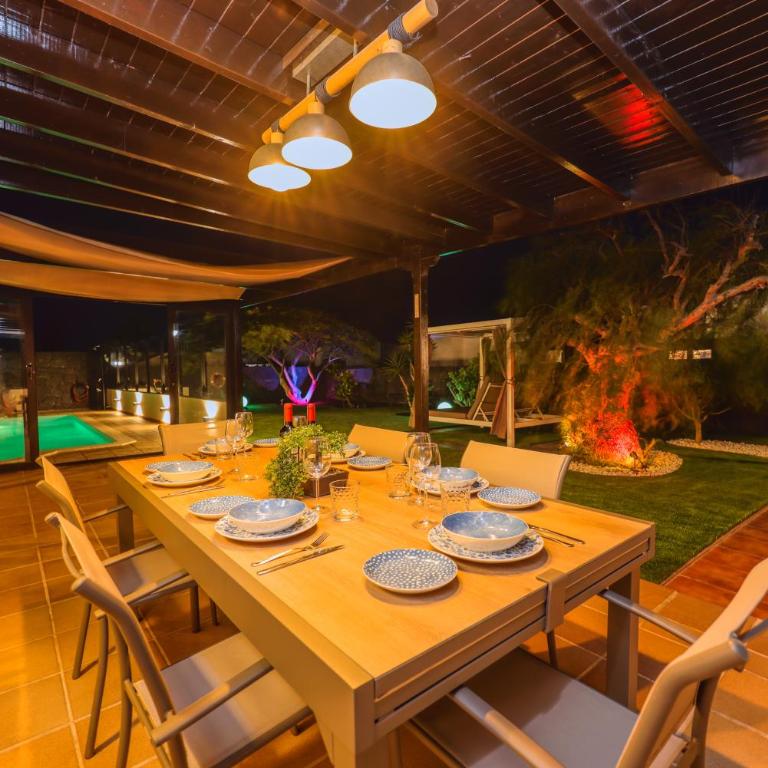 Casa Carla - Three-Bedroom Villa - 17
