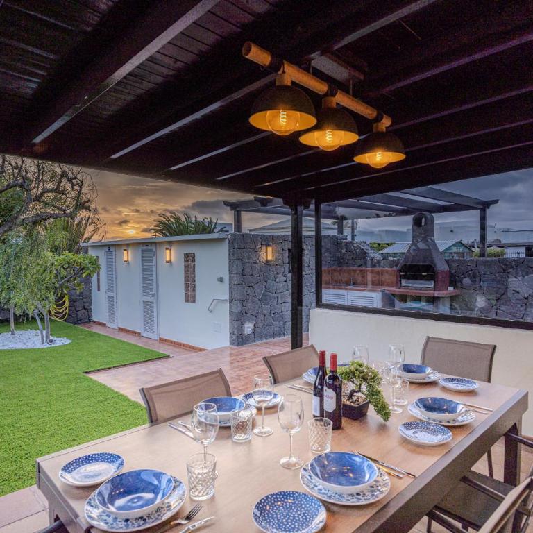 Casa Carla - Three-Bedroom Villa - 15