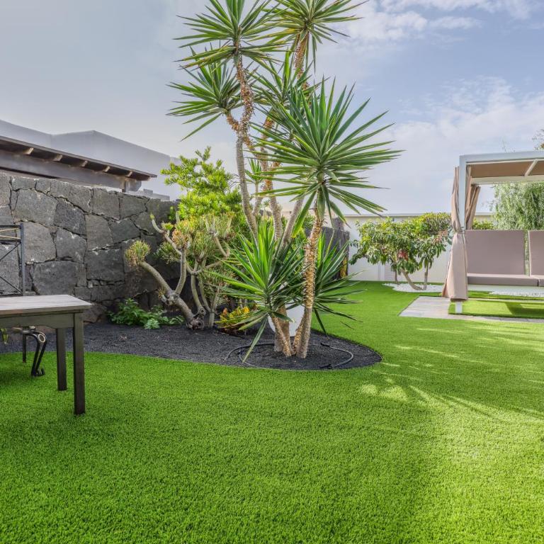 Casa Carla - Three-Bedroom Villa - 7