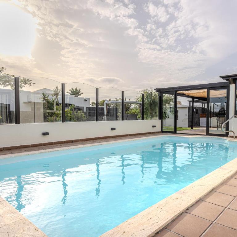 Casa Carla - Three-Bedroom Villa - 3