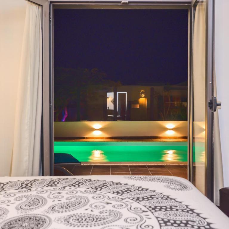 Casa Carla - Three-Bedroom Villa - 20