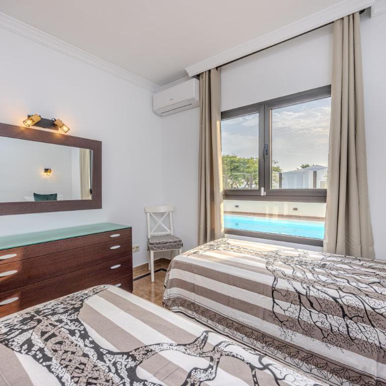 Casa Carla - Three-Bedroom Villa - 25