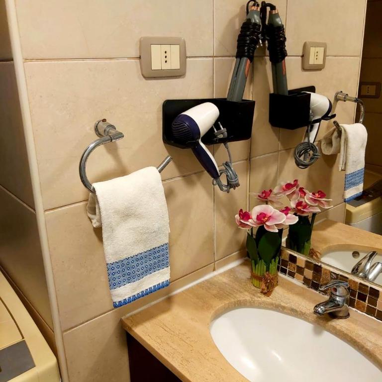 Magnolia - Two-Bedroom Apartment - 8