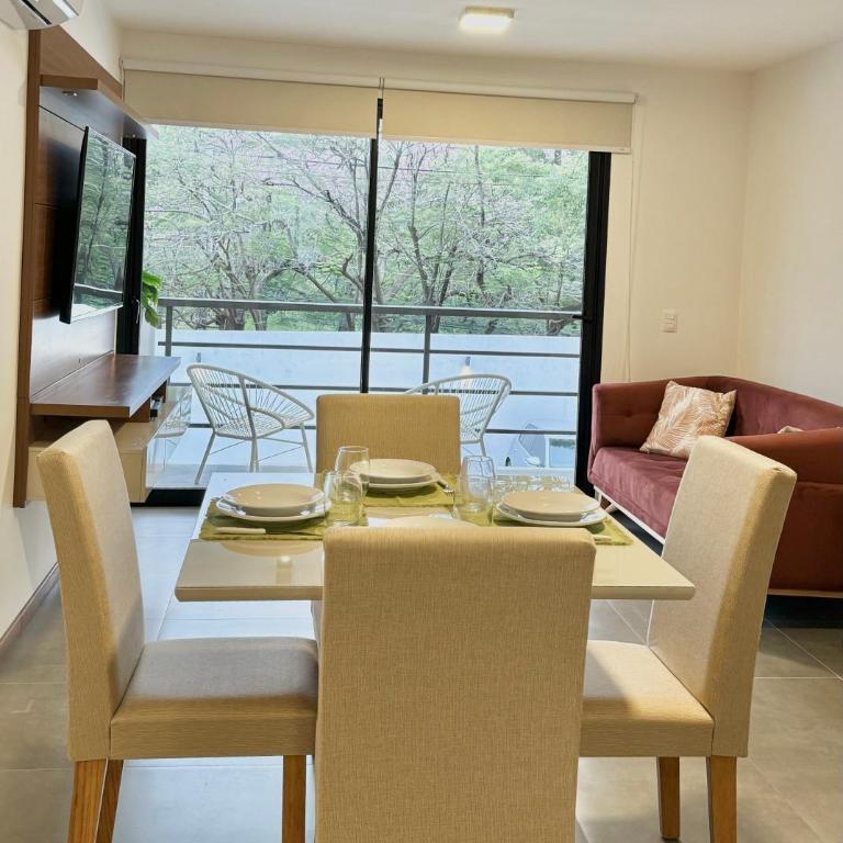 A dos cuadras del Paseo la Galería - Two-Bedroom Apartment - 4