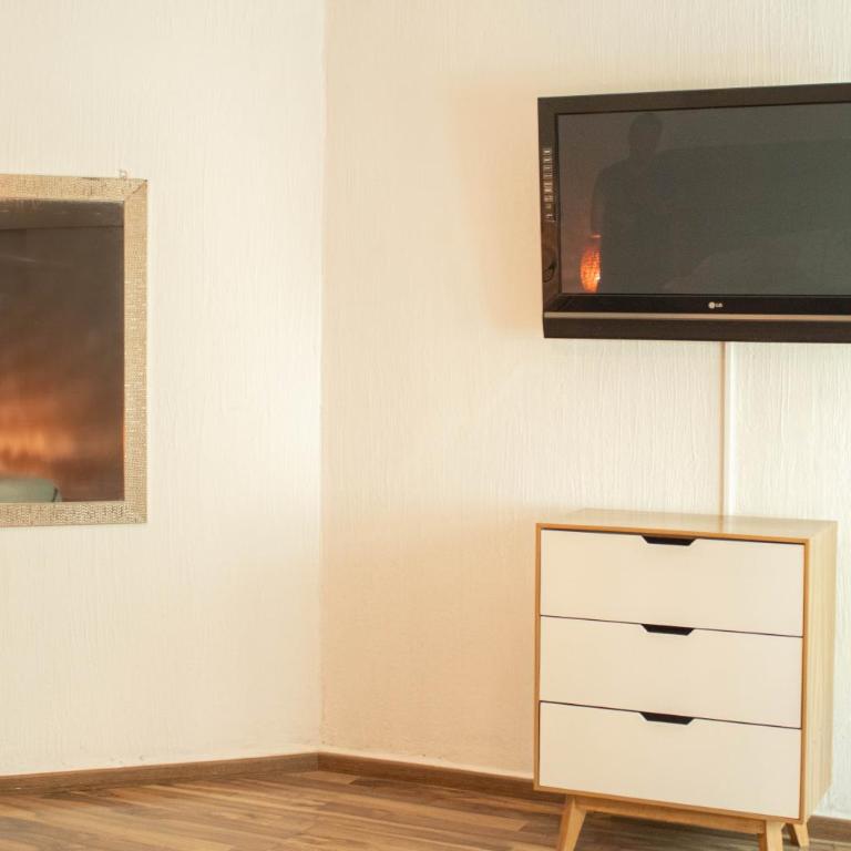 Casa Valeria - Three-Bedroom House - 12