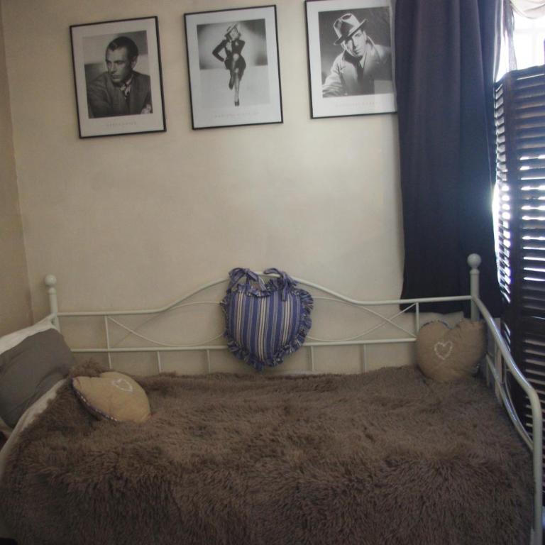 Gite Du Passant Rennais avec balcon sur cour - Apartment with Balcony - 11