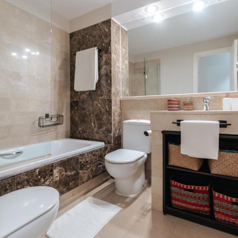 Malta by BH Marbella - Two-Bedroom Apartment with Balcony and Terrace - 21