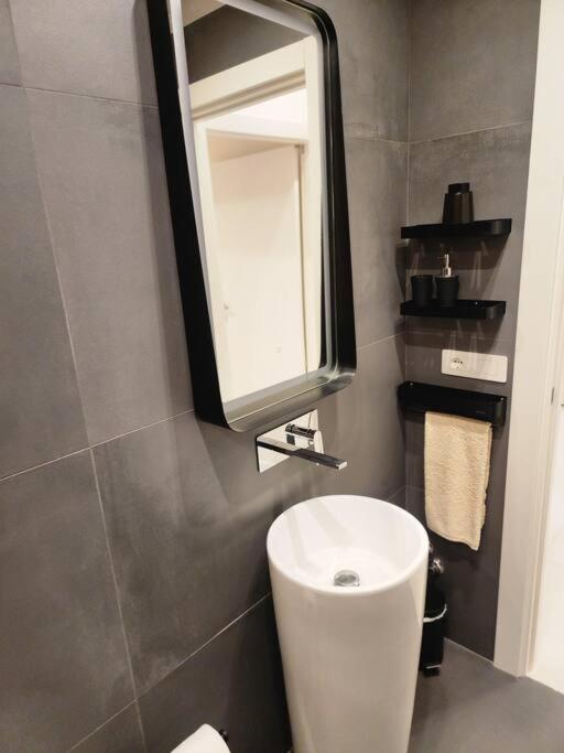 RDhomes Falvo, Vomero - One-Bedroom Apartment - 20