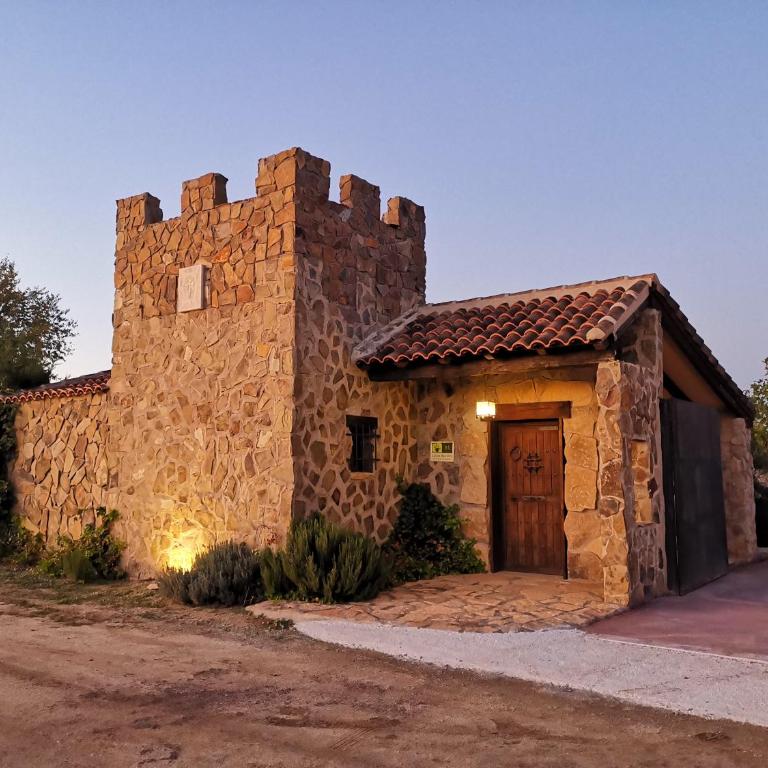 "LOS CASTILLOS" Casa Rural y espacio para eventos - Casa de 5 dormitorios - 32