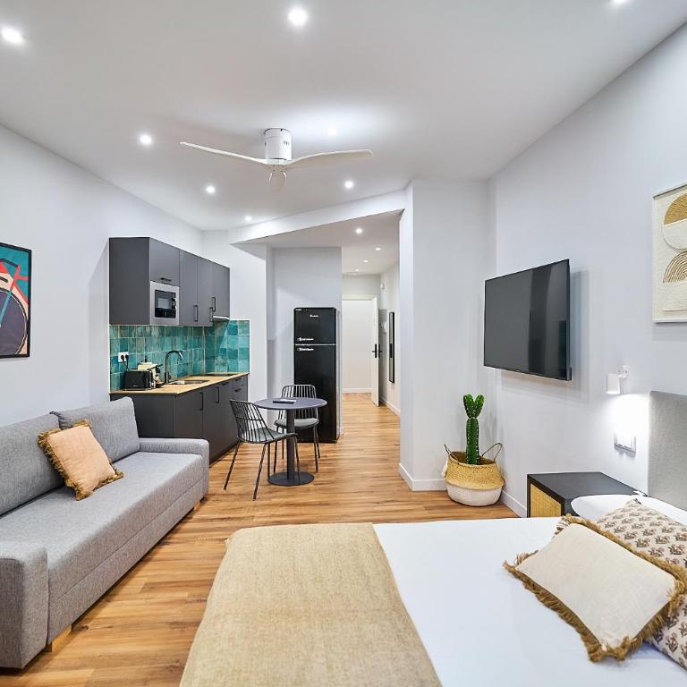Apartamentos Esperanza by gaiarooms - Estudio Familiar - 8