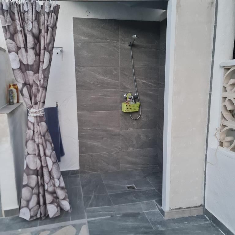 Rafol - Casa adosada con piscina comunitaria y tenis comunitario - Casa Unifamiliar de 3 dormitorios - 13