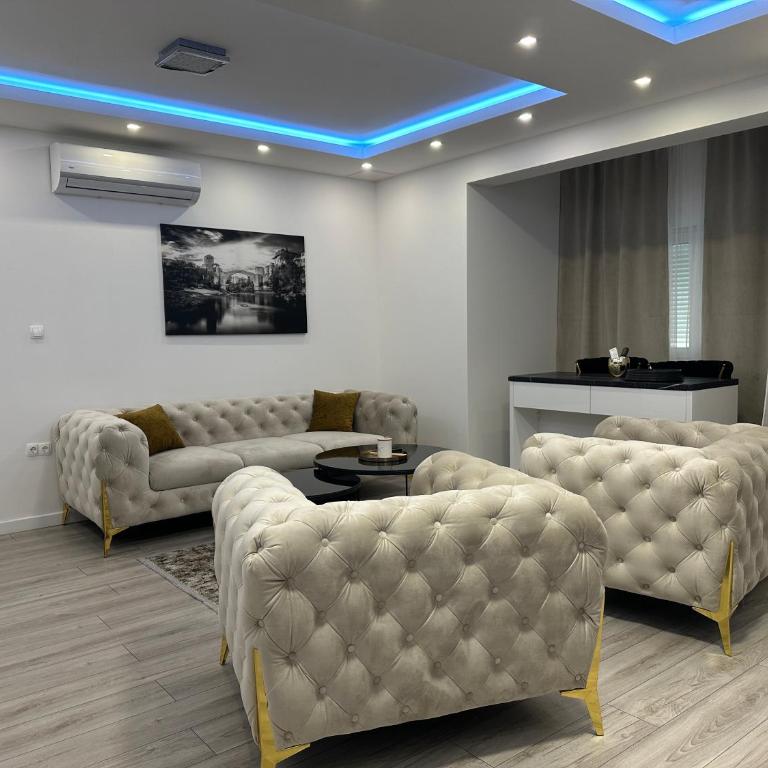 Mo- Luxury Apartment - One-Bedroom Apartment - 1