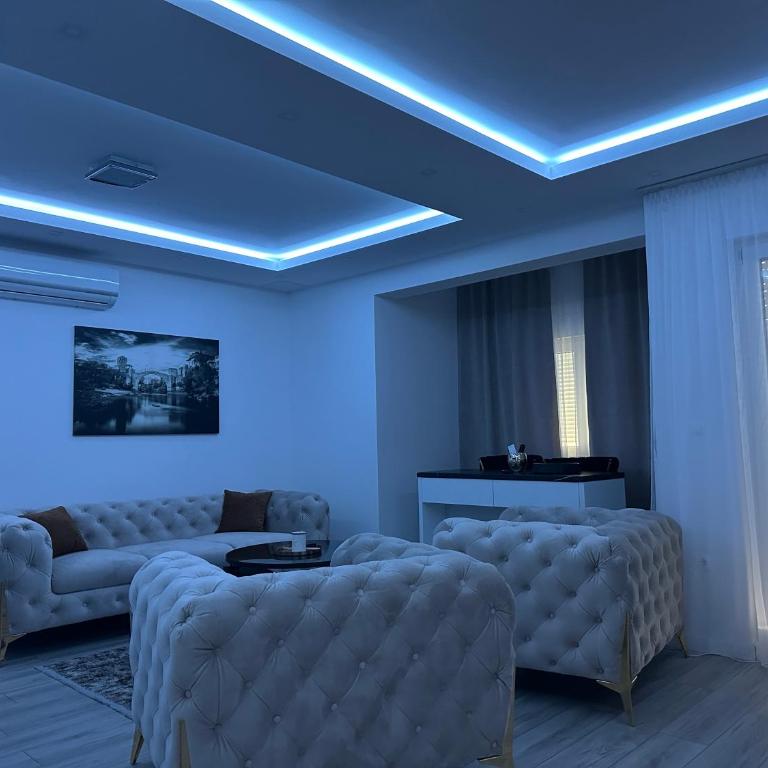 Mo- Luxury Apartment - One-Bedroom Apartment - 15