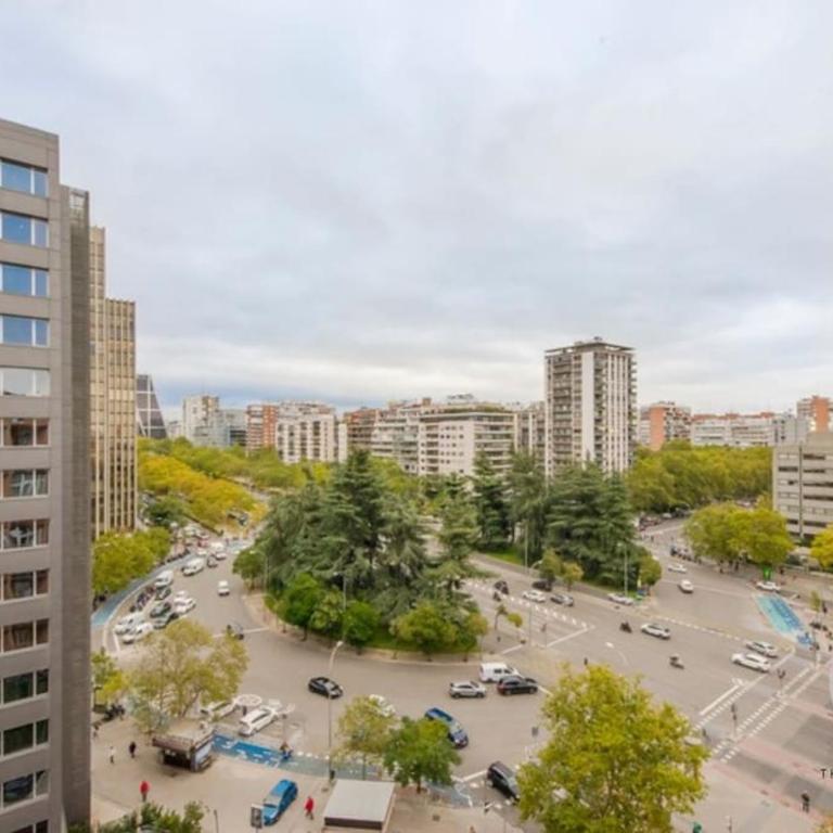 Elegancia y confort en el Paseo de la Castellana - Apartamento de 3 dormitorios - 9