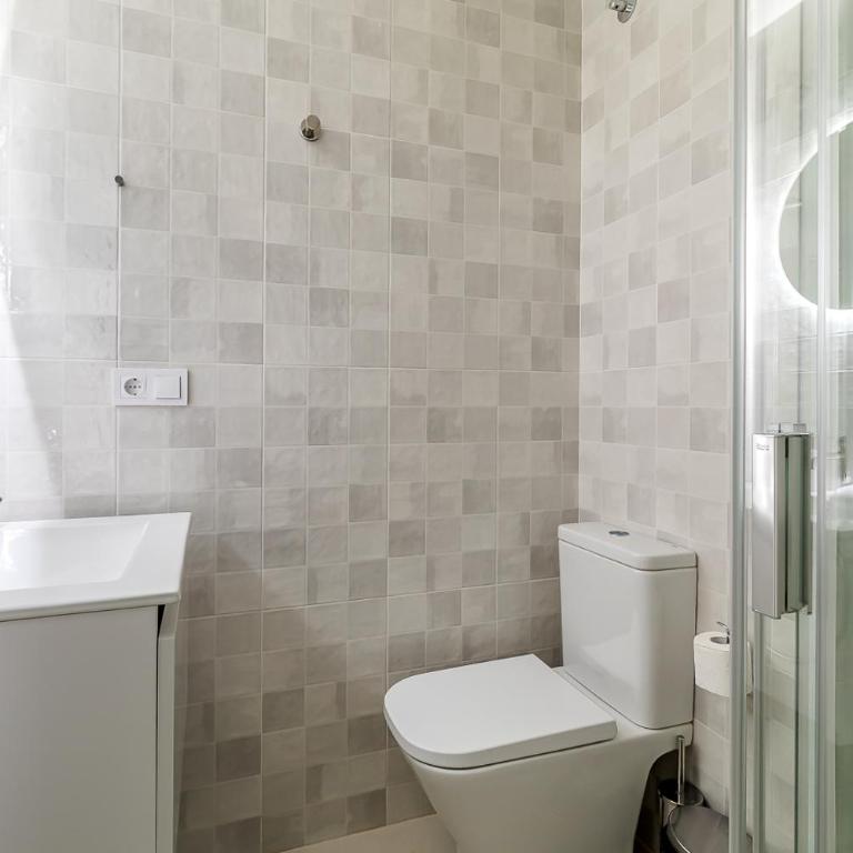 CATERINA Salamanca - Two-Bedroom Deluxe Apartment - 21