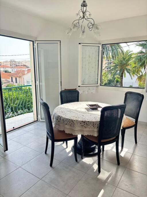 Charmant T3 Rénové Proche Mer, Aéroport et Gare ! - Two-Bedroom Apartment - 10