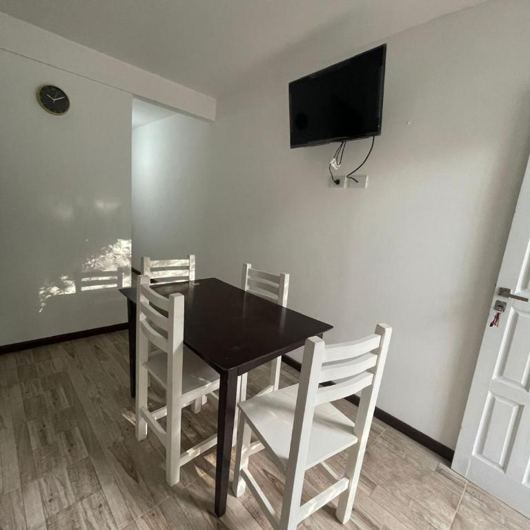 Los Colibries - Two-Bedroom Apartment - 6