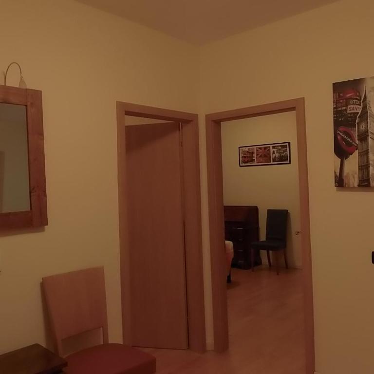 Hotel Vezzano - Camera Familiare Ampia - 9