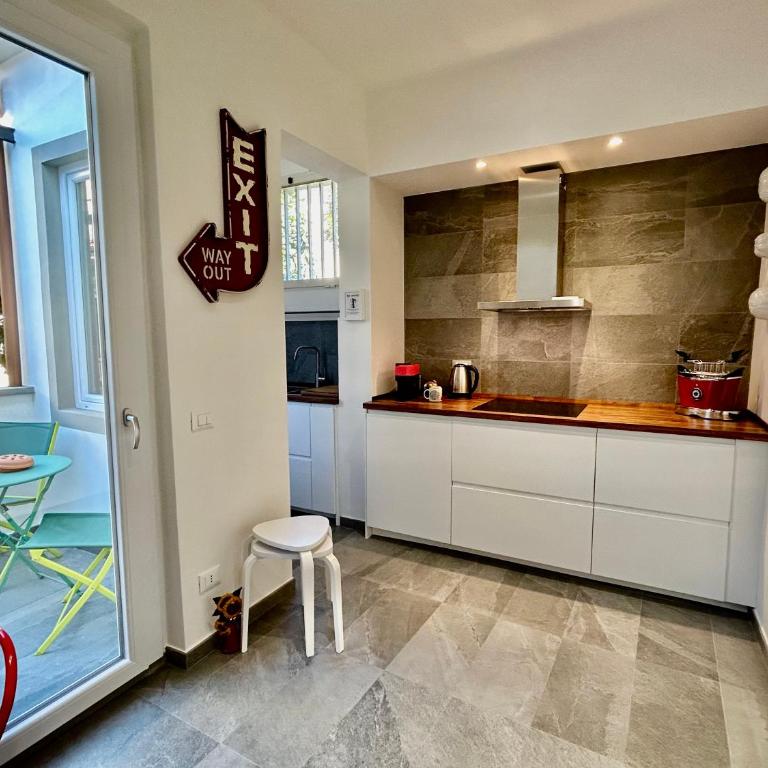 Apartment Florence Today with a private balcony - Appartamento con 1 Camera da Letto - 35