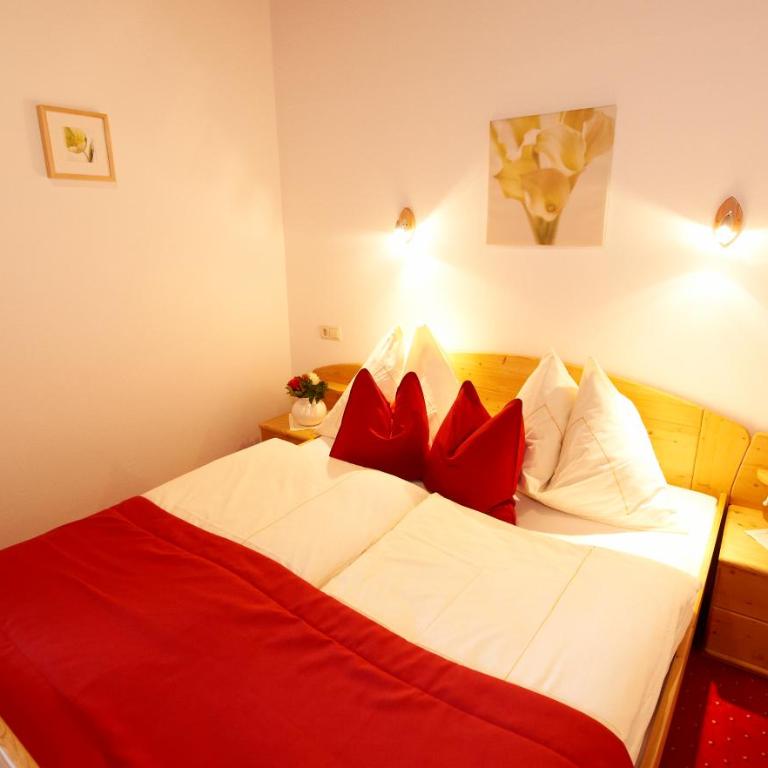 Appartementhaus Gratz - Apartment mit 1 Schlafzimmer (2 Erwachsene + 1 Kind) - 4