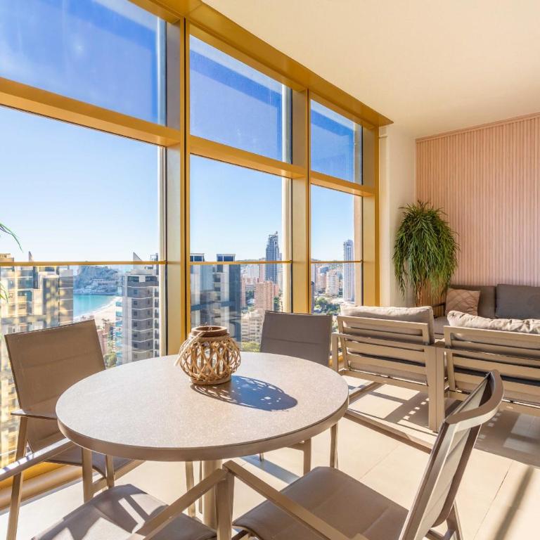 Intempo by Holuxe -184- 18th floor - Two-Bedroom Apartment - 8