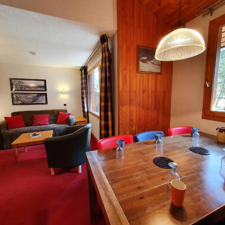 Duplex 6 pers avec balcon aux Coches, proche pistes et commerces - Appartement 2 Chambres - 9