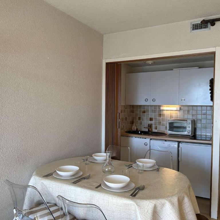 Studio montagne 4 pers. avec balcon, pistes à 100m, parking, local à skis - Montgenèvre - FR-1-330D-77 - Apartamento (4 adultos) - 3