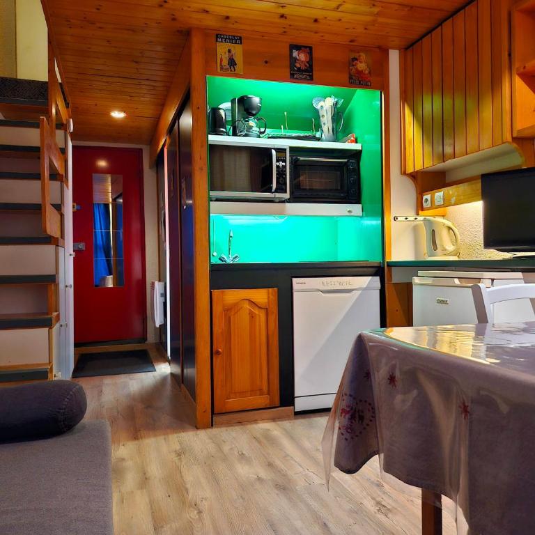 Duplex skis aux pieds pour 5 pers. à Arc 1800 avec WIFI et animaux admis - FR-1-411-119 - Appartement (5 Adultes) - 1