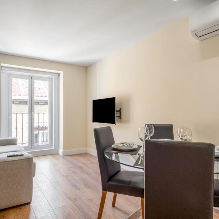 Central and bright - 2Bedrooms 2Bathrooms-Malasaña - Apartment - 6