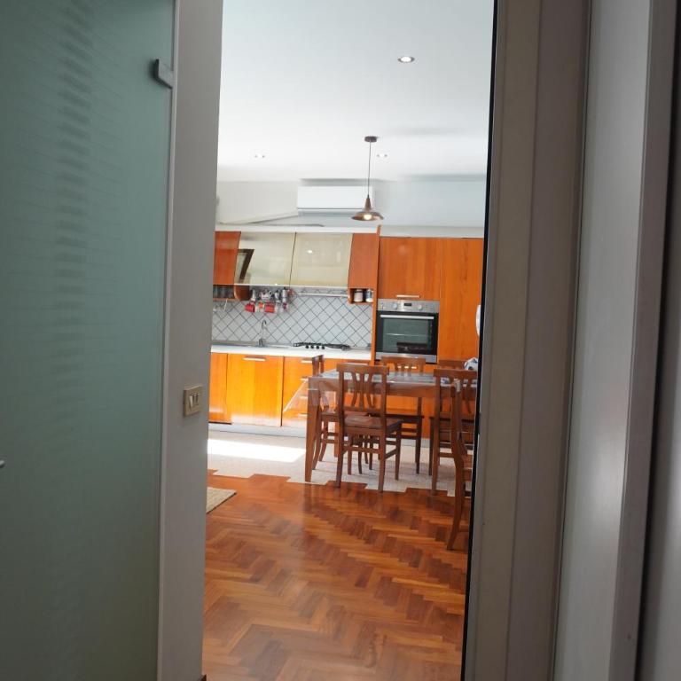 Stazione Trastevere Apartment - Two-Bedroom Family Apartment - 11