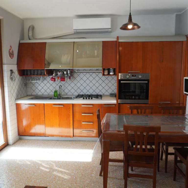 Stazione Trastevere Apartment - Two-Bedroom Family Apartment - 9
