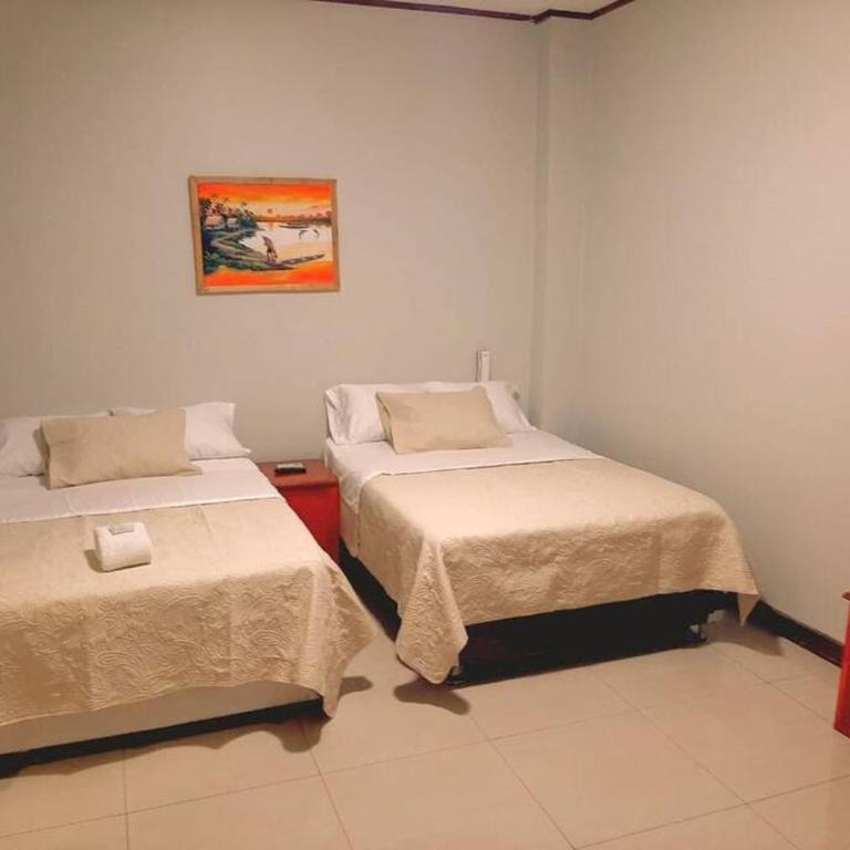 Apartamento 300 Tercer piso,cómodo ,amplio,privado - One-Bedroom Apartment - 6