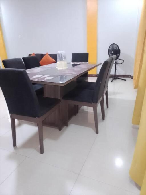 Apartamento 300 Tercer piso,cómodo ,amplio,privado - One-Bedroom Apartment - 11