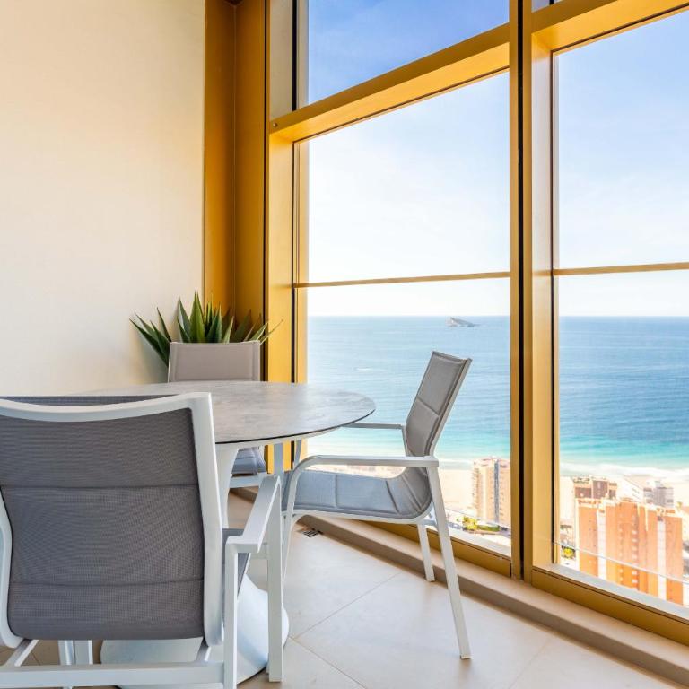 Intempo by Holuxe - 205 - 20th floor - Two-Bedroom Apartment - 1