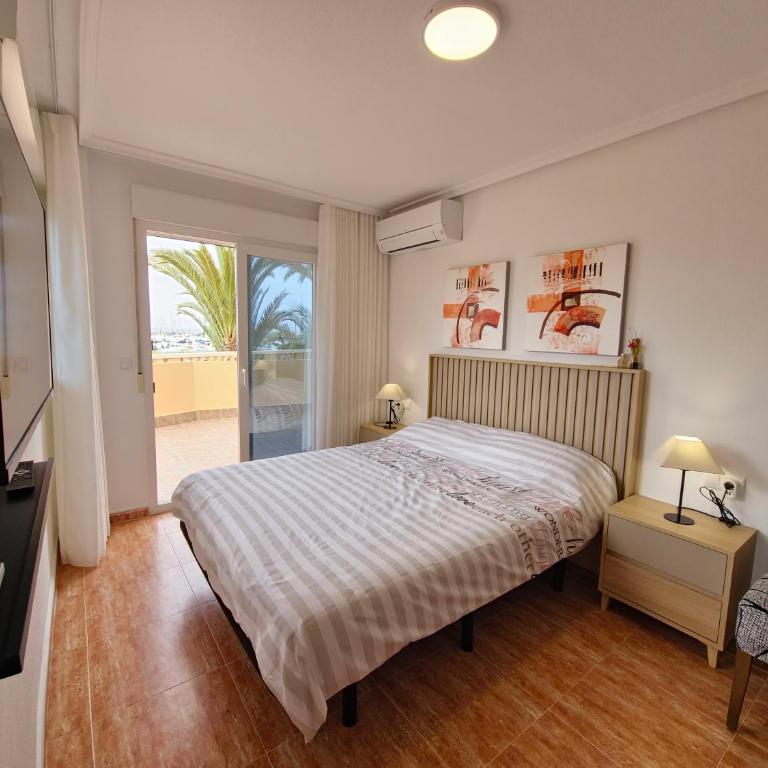 Vistas Al Puerto Los Miradores - Two-Bedroom Apartment - 7