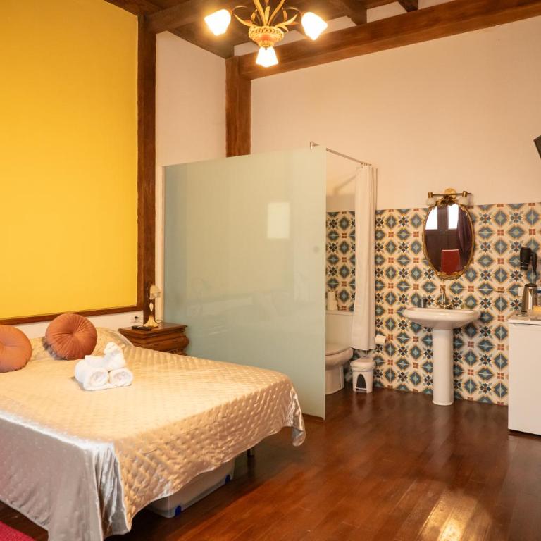 ALOJAMIENTOS NECANA - Standard Queen Room - 6