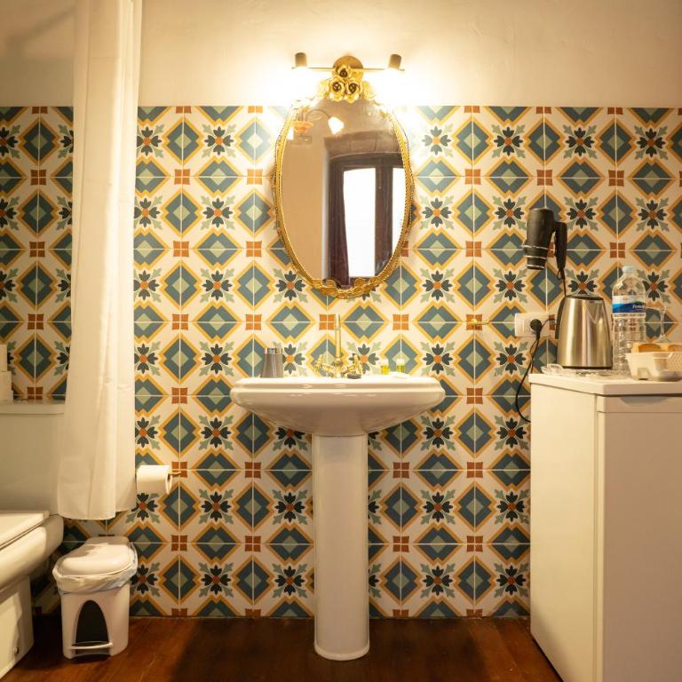 ALOJAMIENTOS NECANA - Standard Queen Room - 8