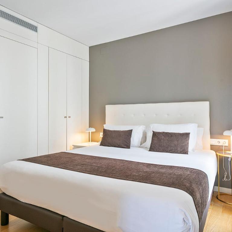 Lugaris Beach Apartments - Apartamento Business - 5