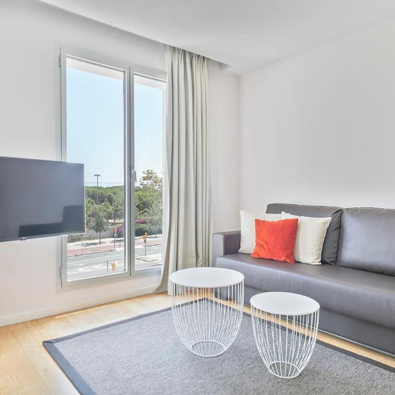 Lugaris Beach Apartments - Apartamento Business - 3