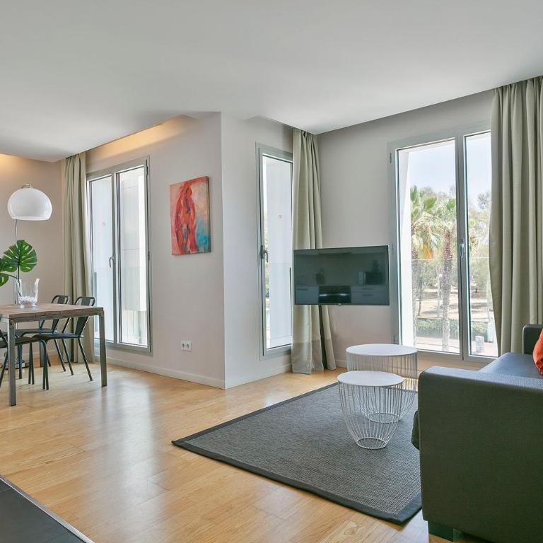 Lugaris Beach Apartments - Apartamento Business - 1