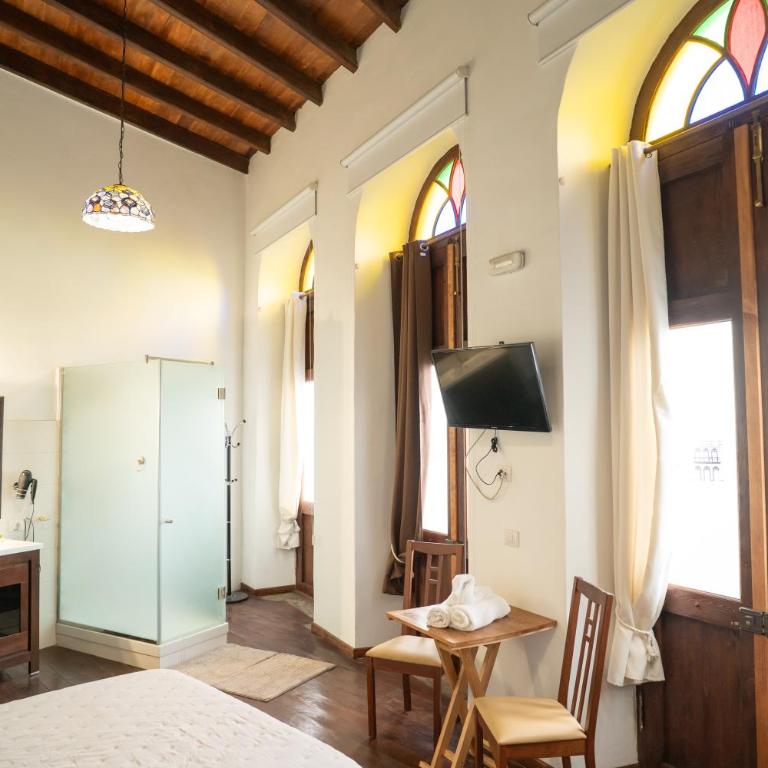 ALOJAMIENTOS NECANA - Standard Double Room - 4