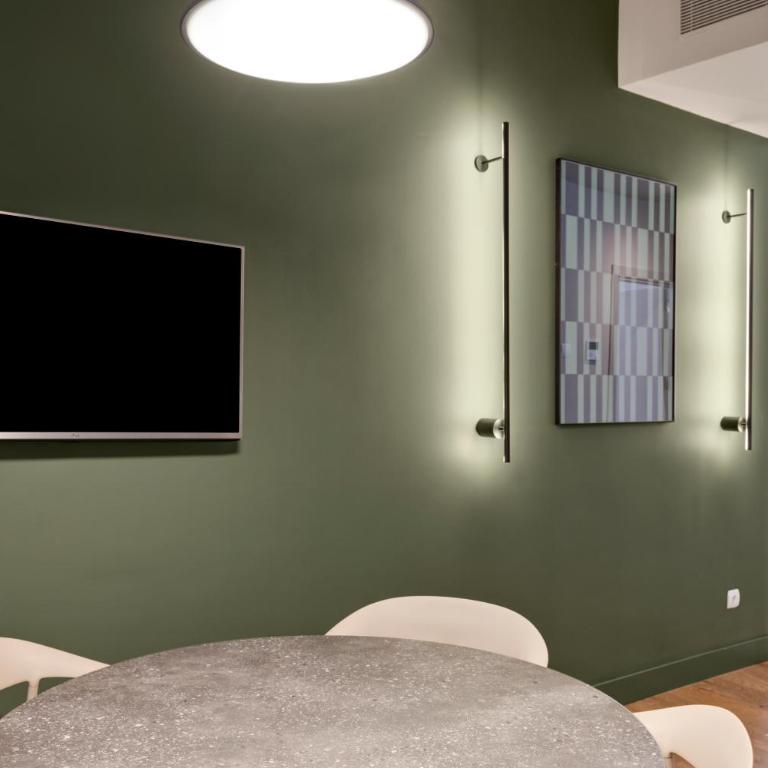 B&B HOTEL Apartamentos Madrid Centro Fuencarral 46 - Standard Apartment - 5