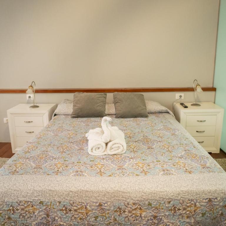 ALOJAMIENTOS NECANA - Standard Twin Room with Sofa - 5