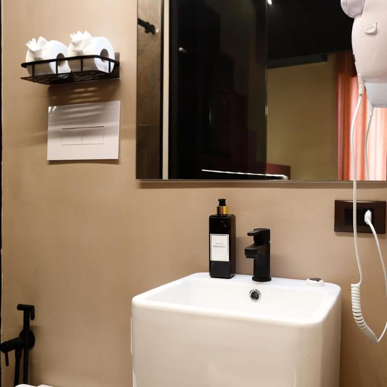 Spera Luxury Palermo & SPA - King Room with Spa Bath - 18