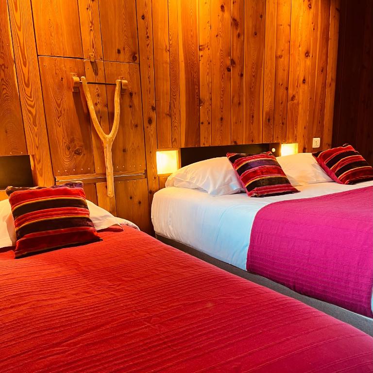 Hôtel les Lorès - Chambre Lits Jumeaux Confort avec Vue sur Montagne - 10