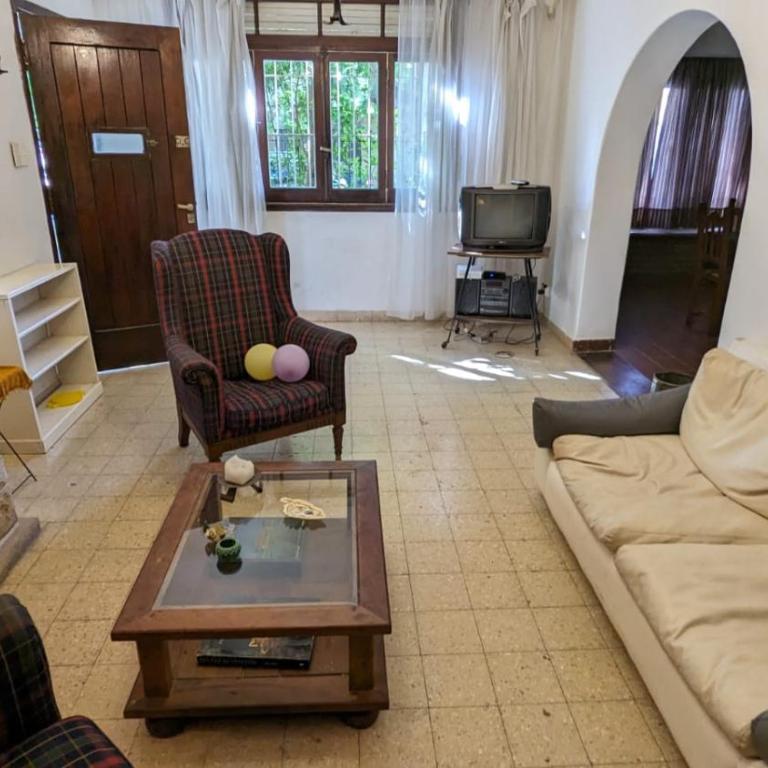 Casa tipo chalet en Miramar - Casa de 4 dormitorios - 1