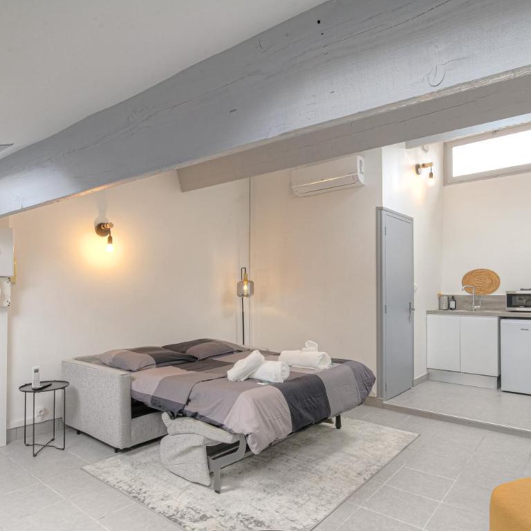 Le Cléret, Studio douillet sous les toits - Apartment mit 1 Schlafzimmer - 11