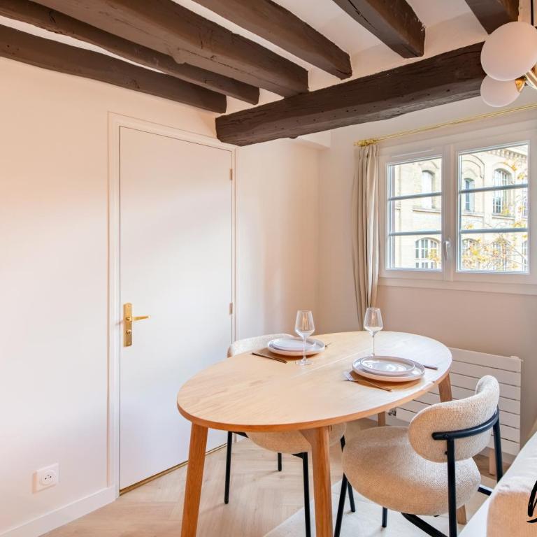 SUPER CENTRAL Designer One-Bedroom - Marais - FREE Parking - Appartement 1 Chambre - 13